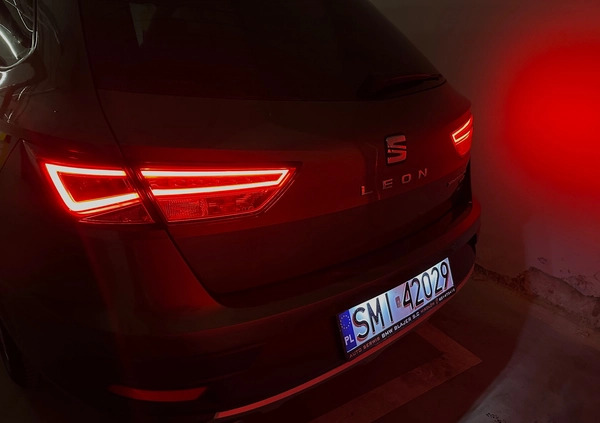 Seat Leon cena 59900 przebieg: 124750, rok produkcji 2015 z Mikołów małe 154